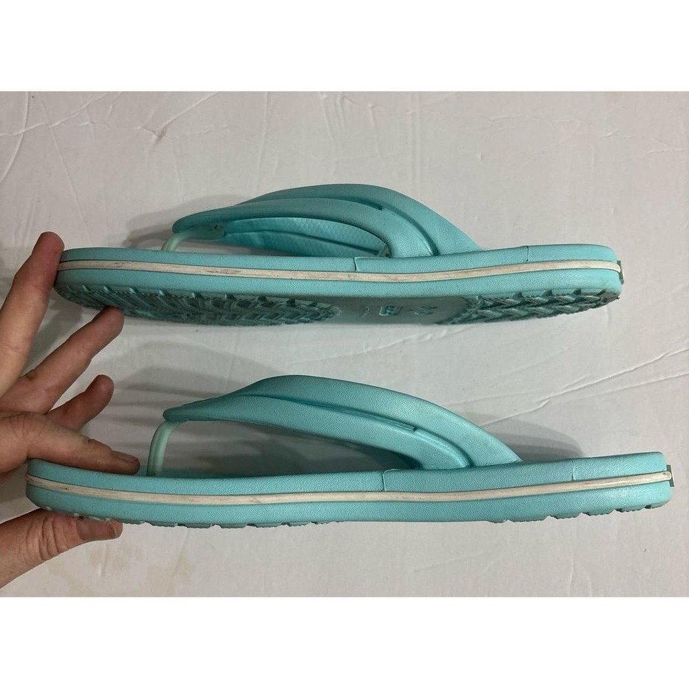 Crocs Flip Flops Sandals (Women's Size 8) Aqua Blue - Picture 6 of 6